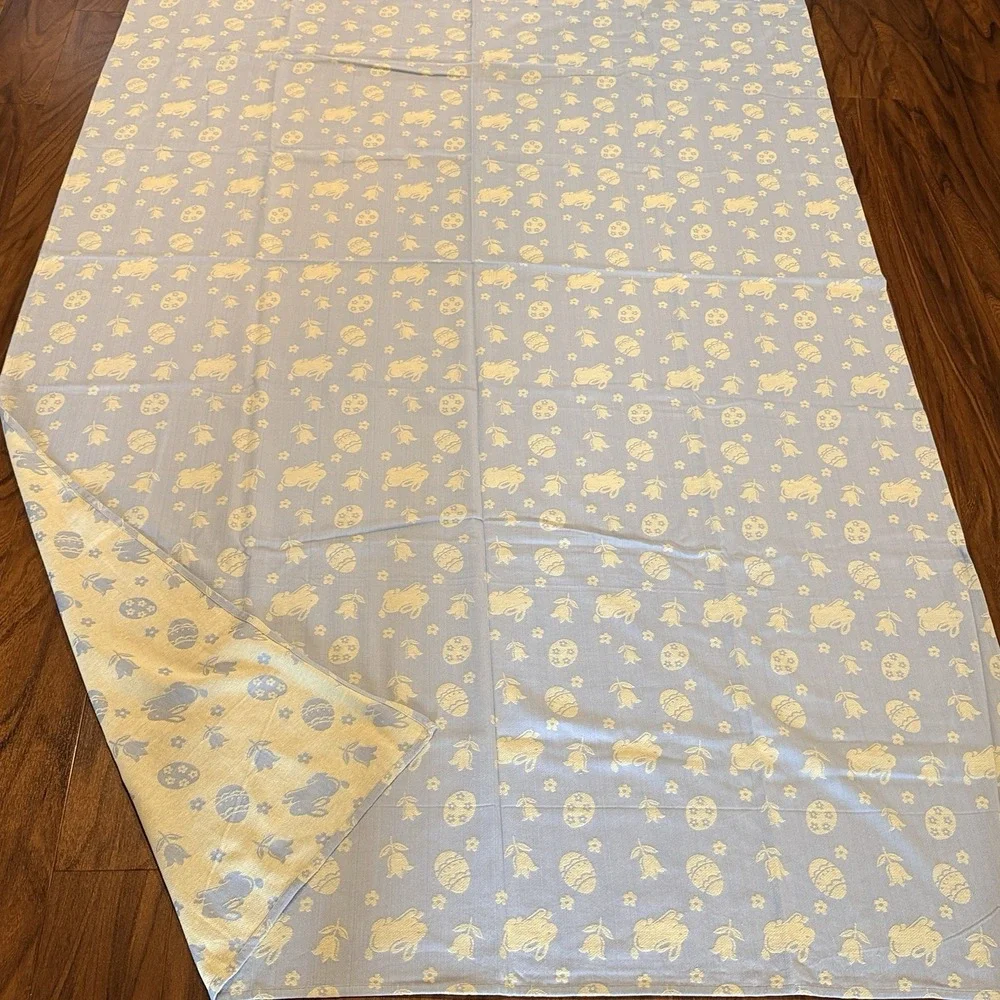 VTG Easter Bunny Egg Tulip Jacquard Tablecloth Blue White 60x98 Spring Cottage